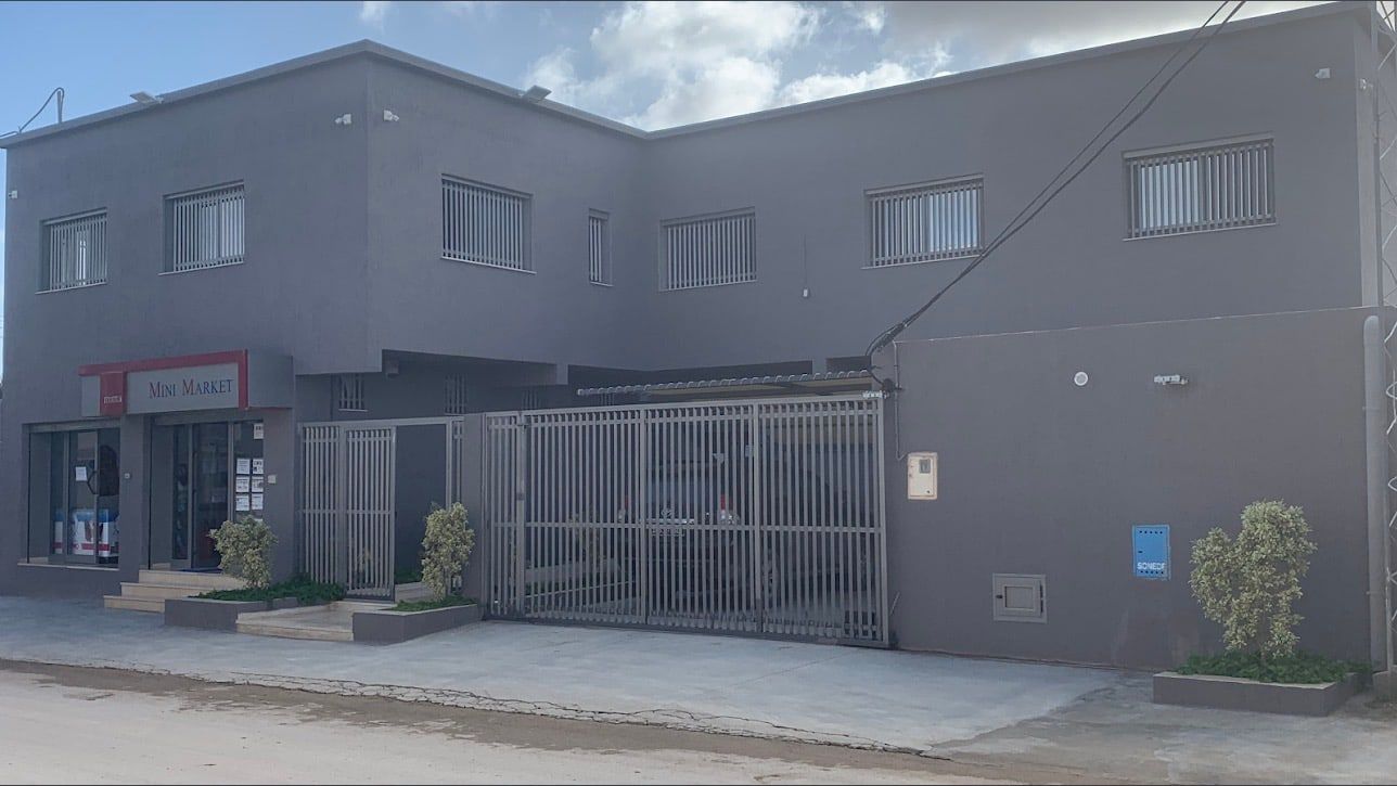 Front of the Labidi Viandes administrative headquarters in Borj Touil